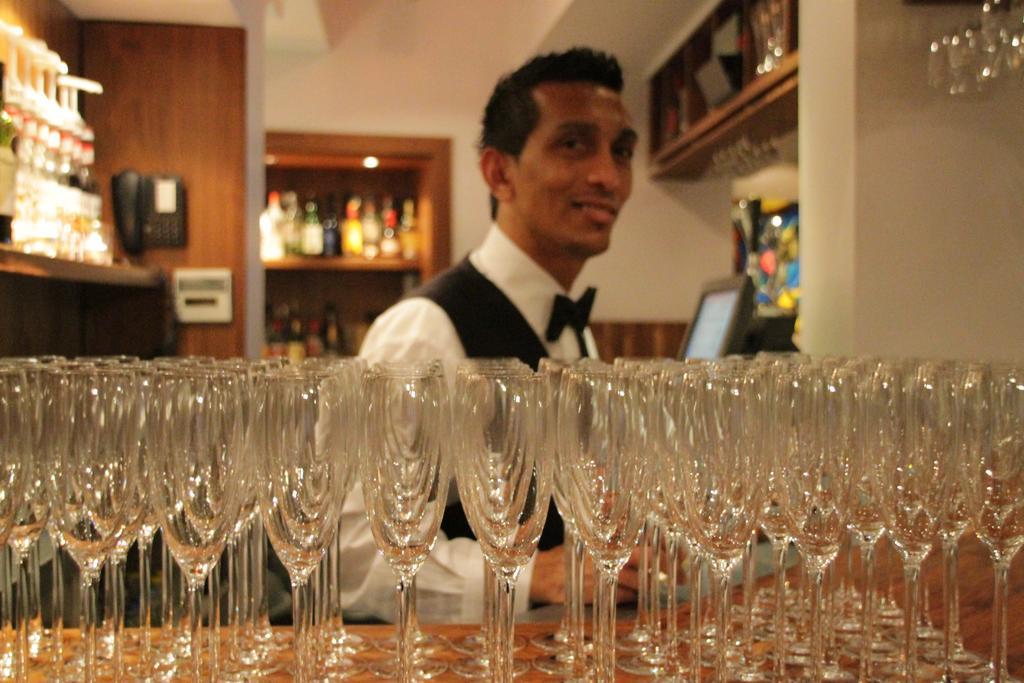 Zuni Restaurant & Boutique Hotel キルケニー エクステリア 写真